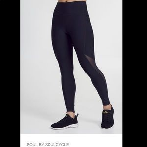 Soul by SoulCycle Angled Blocks Tight